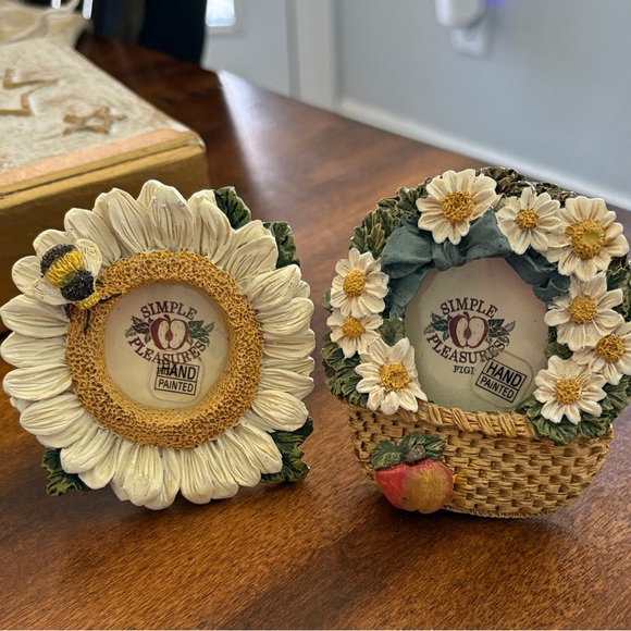 Figi Graphics Other - Hand-Painted Vintage Floral Picture Frames